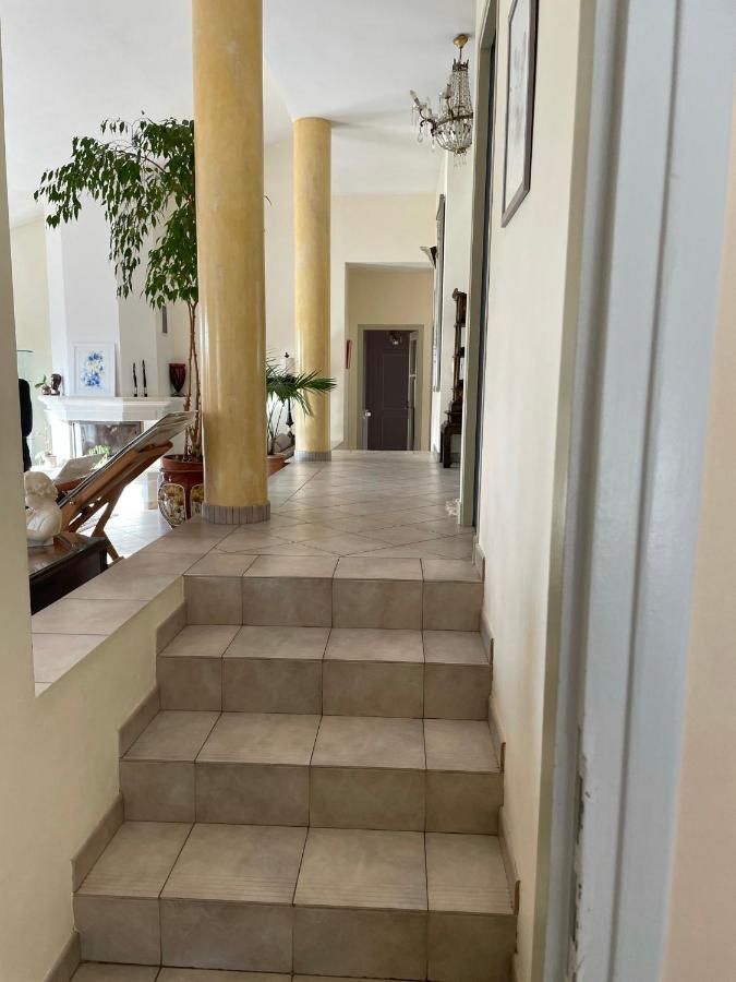Villa 180 m2 piscine chauffée Draguignan Extérieur photo