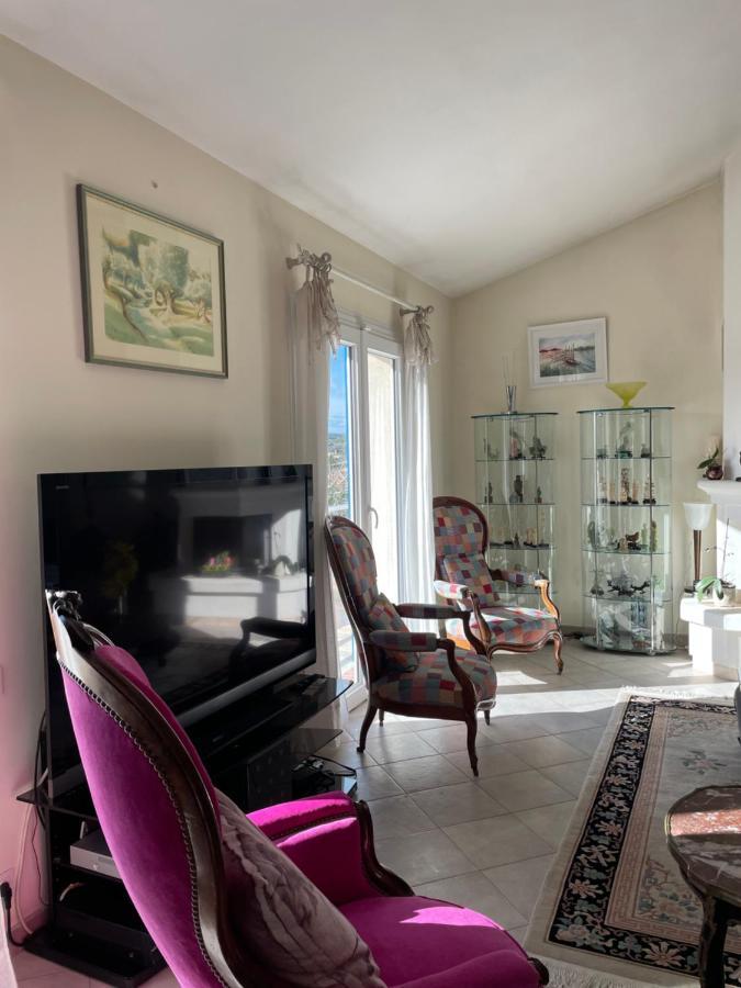 Villa 180 m2 piscine chauffée Draguignan Extérieur photo