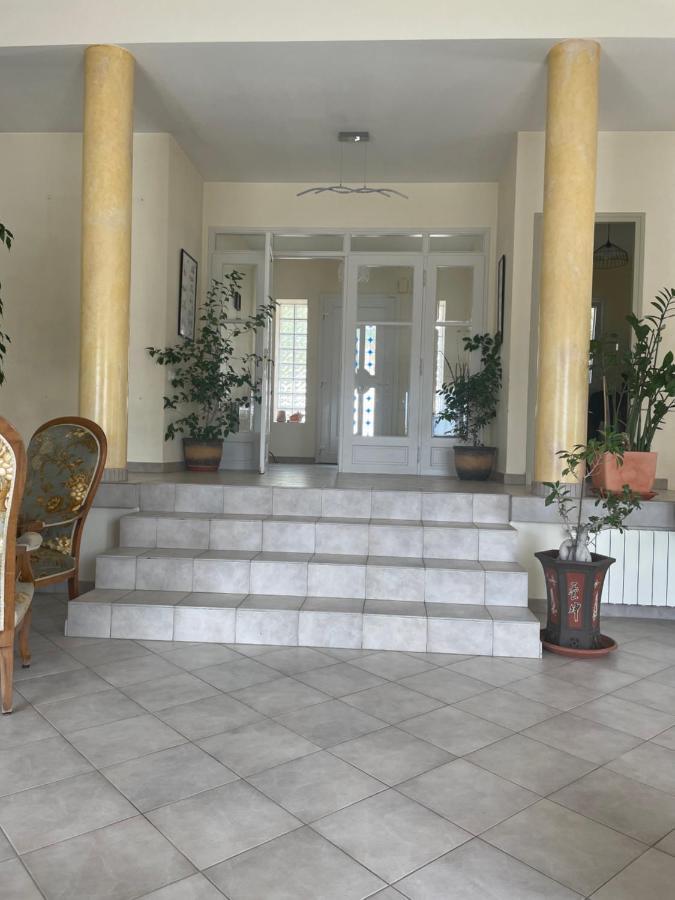 Villa 180 m2 piscine chauffée Draguignan Extérieur photo